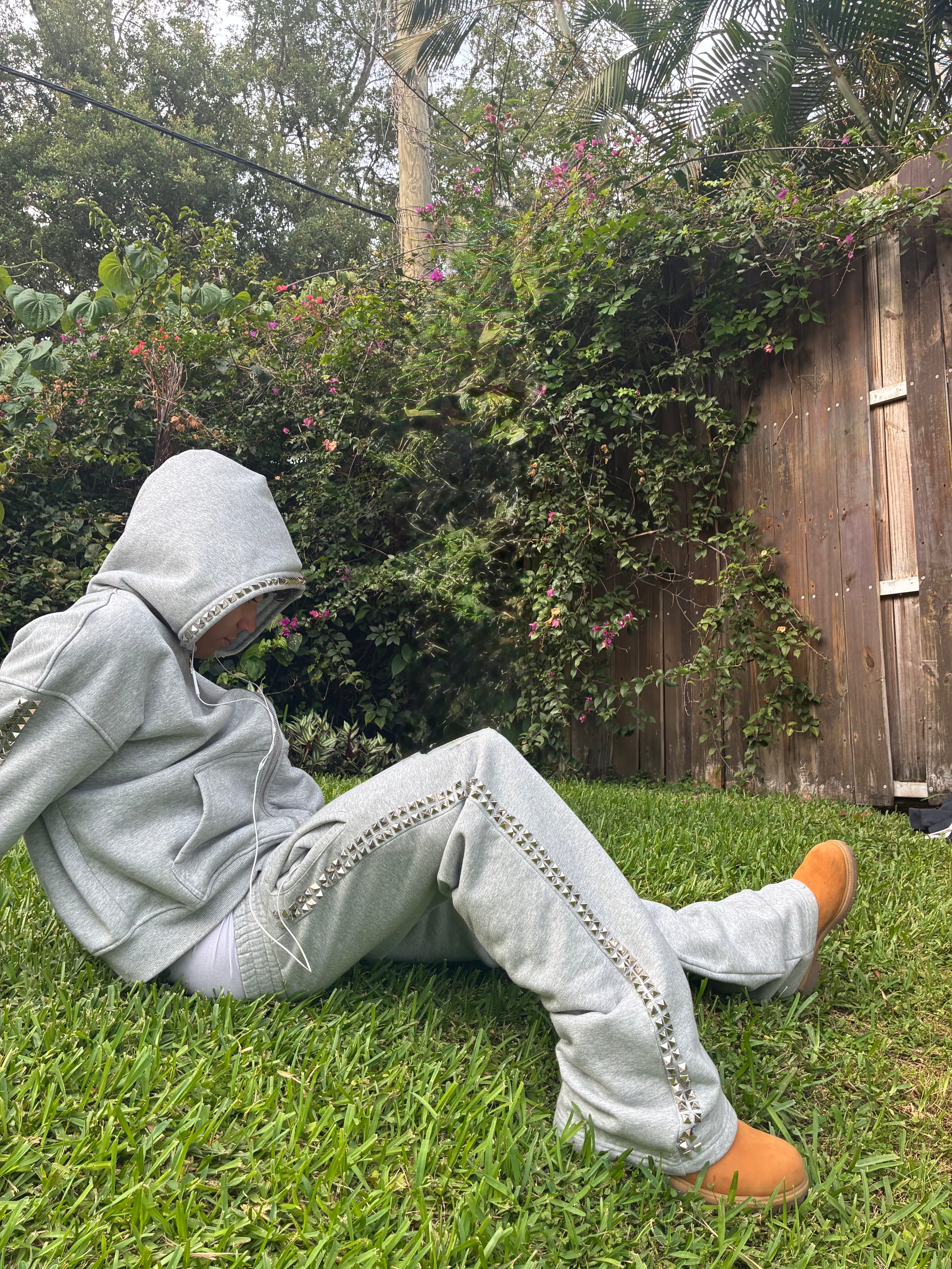 nmy gray sweatpants